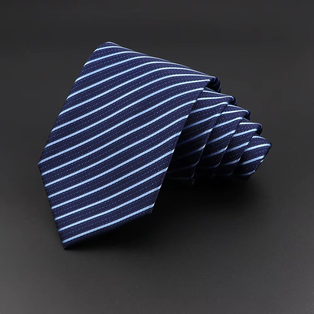 Classic Silk Men Plaid Neck Ties 8Cm Striped Tie for Men Formal Wear Business Suit Wedding Party Gravatas Male Gift Accessory