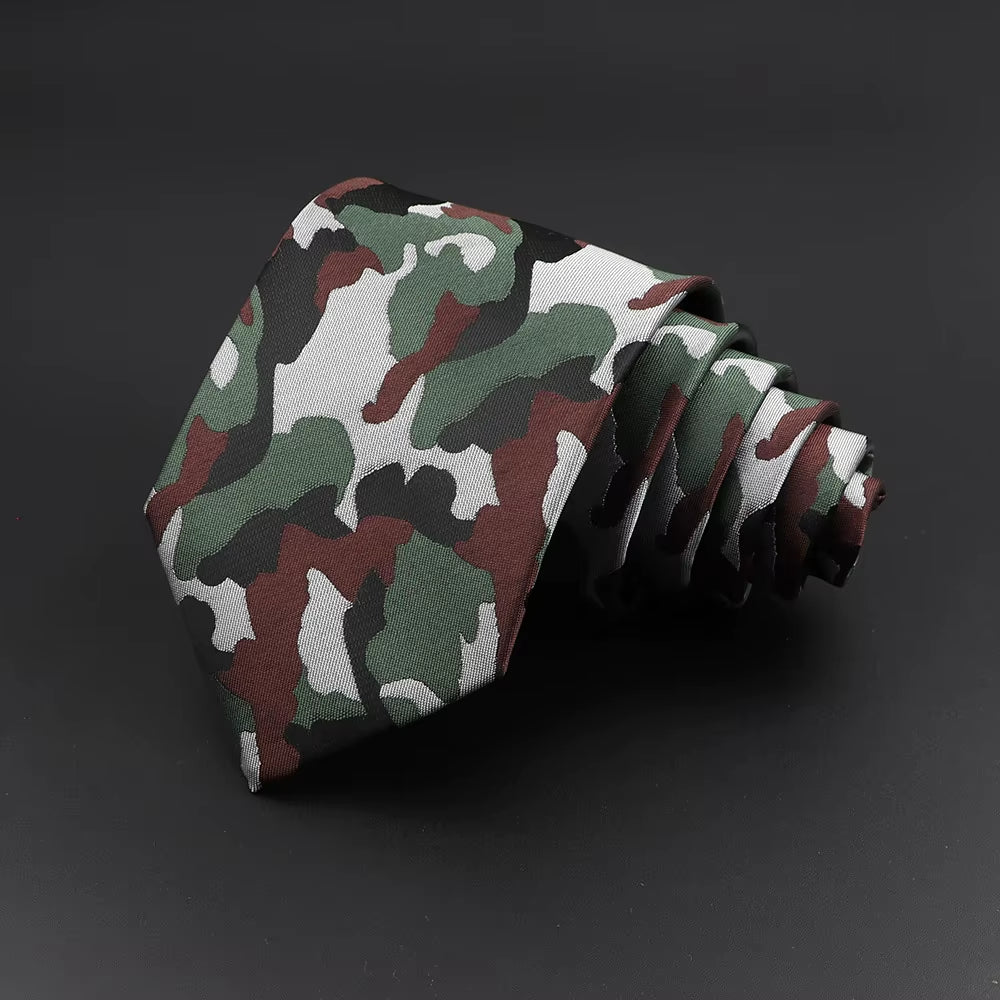 Classic Silk Men Plaid Neck Ties 8Cm Striped Tie for Men Formal Wear Business Suit Wedding Party Gravatas Male Gift Accessory